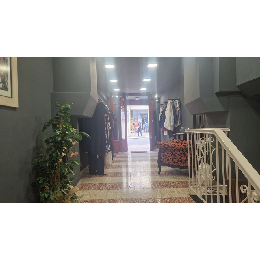 Γυναικεία Ένδυση